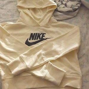 Nike-pastel yellow- XL